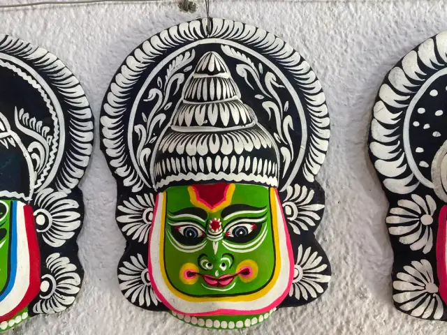 Manaranjan Mukhosh Ghar Kathakali Image