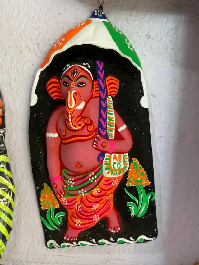 RajRono Mukhosh Ghar Ganesh Full Body Image