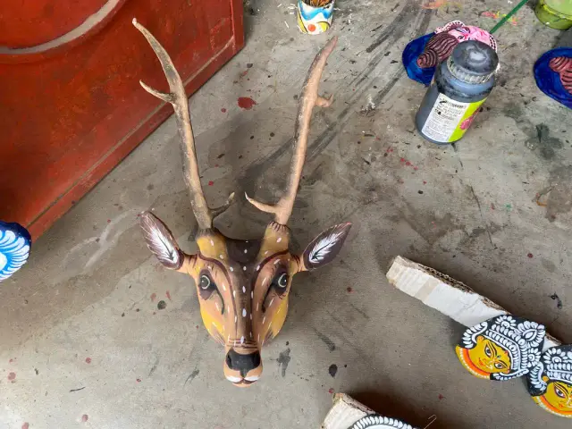 N.C Mask House Deer Image